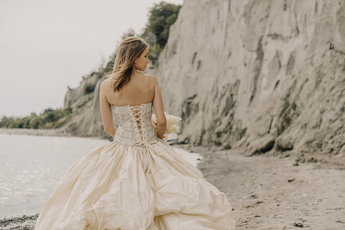 Weddings & Anniversaries - Inspired Creative Gifts