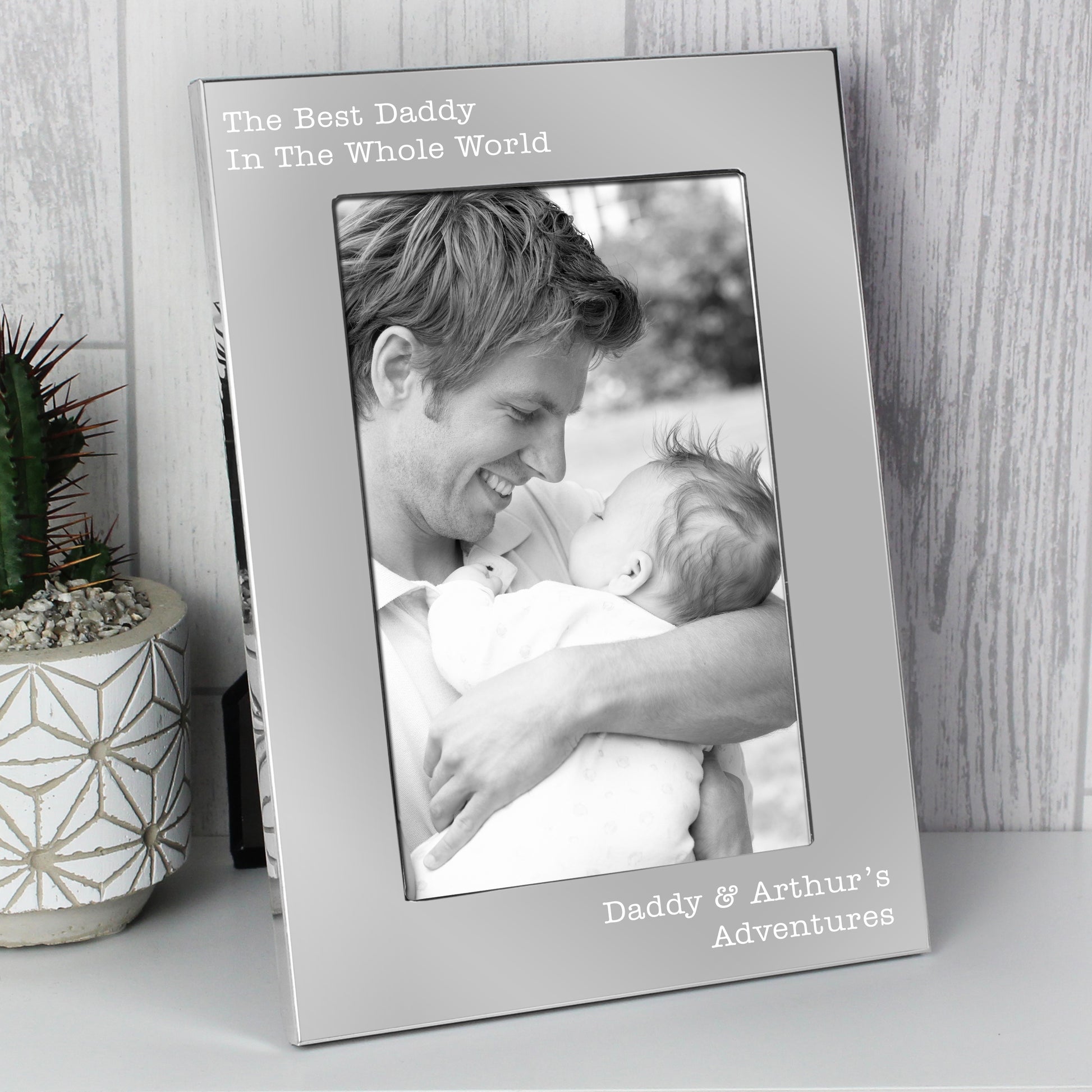 Personalised Free Text 7 x 5 Silver Photo Frame - Inspired Creative Gifts