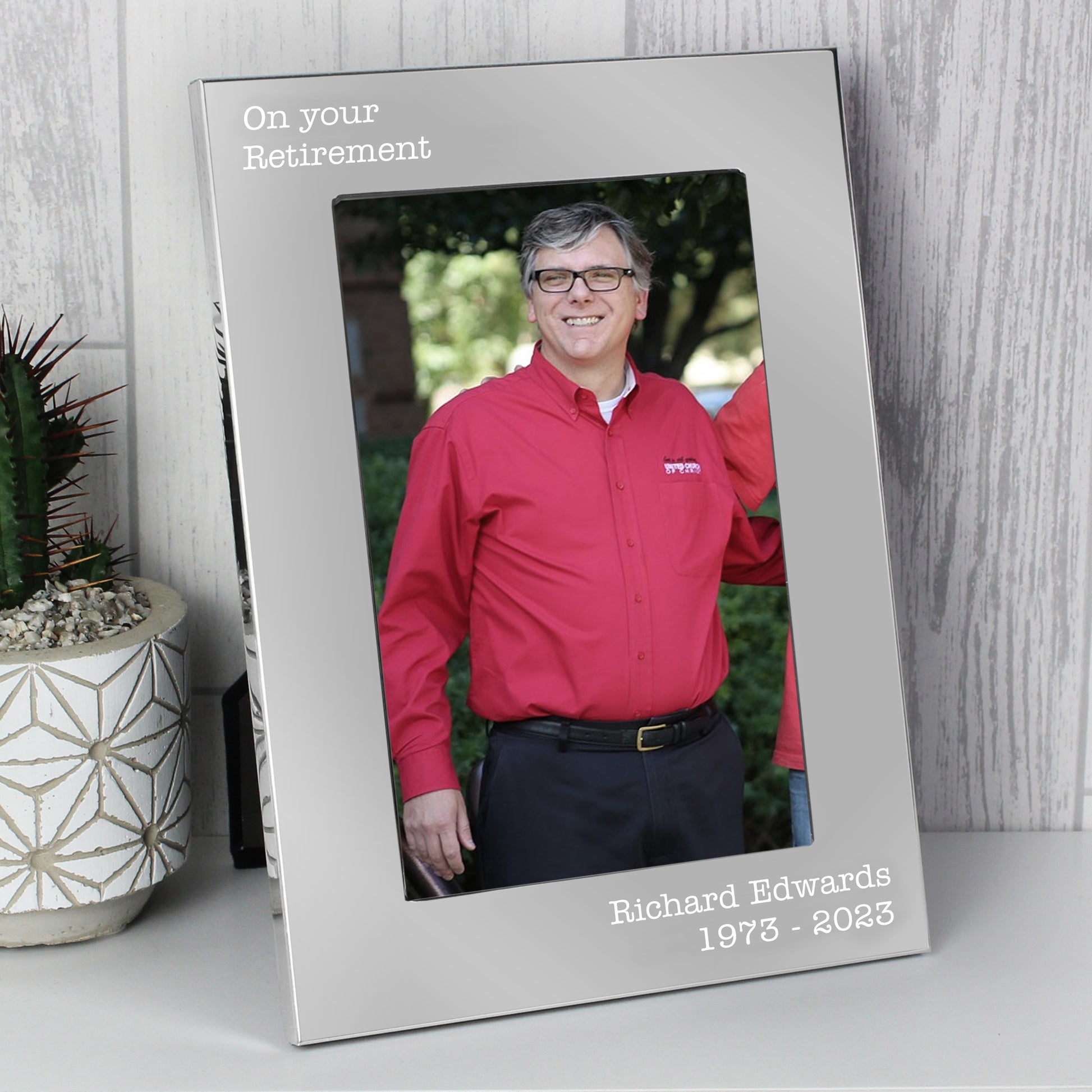 Personalised Free Text 7 x 5 Silver Photo Frame - Inspired Creative Gifts