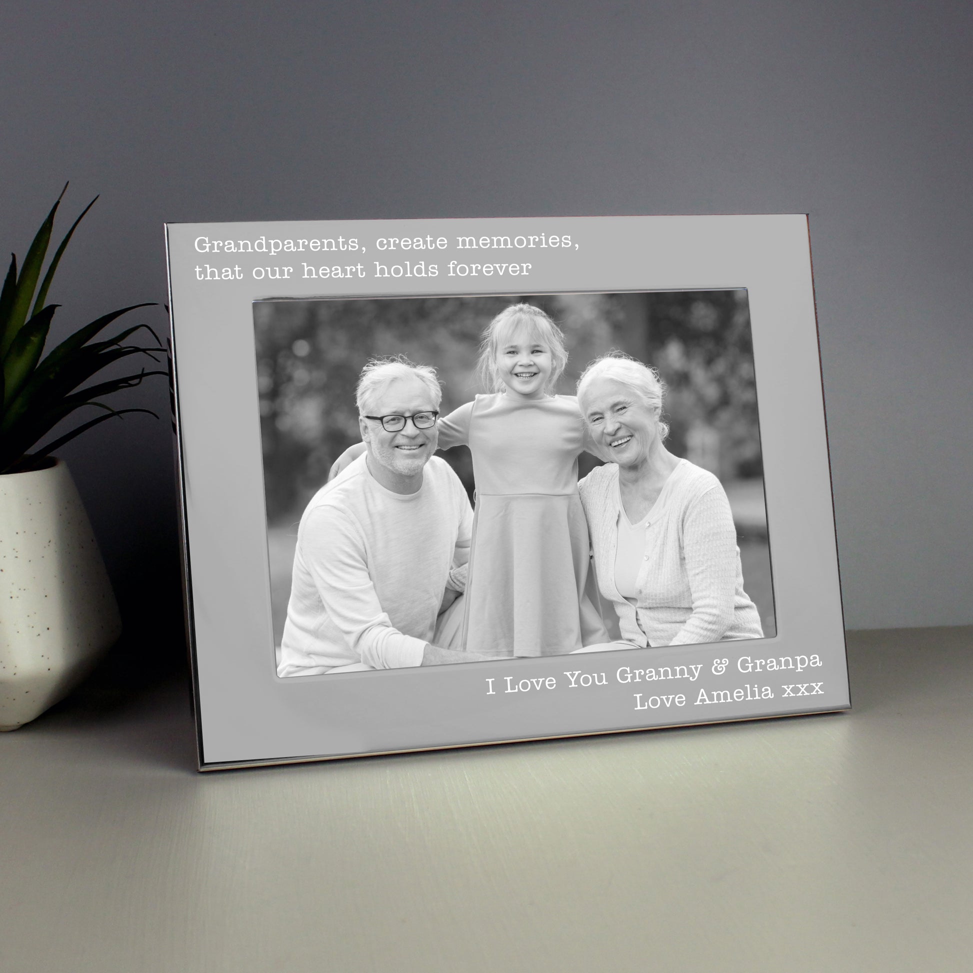 Personalised Free Text 5 x 7 Landscape Silver Photo Frame - Inspired Creative Gifts