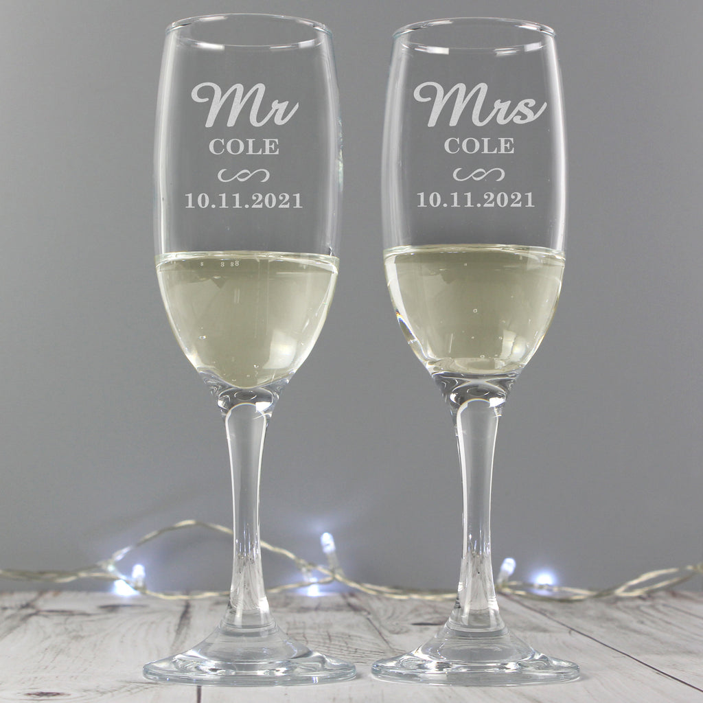 Personalised Mr & Mrs Pair of Flutes - Champagne Flute - Inspired Creative Gifts