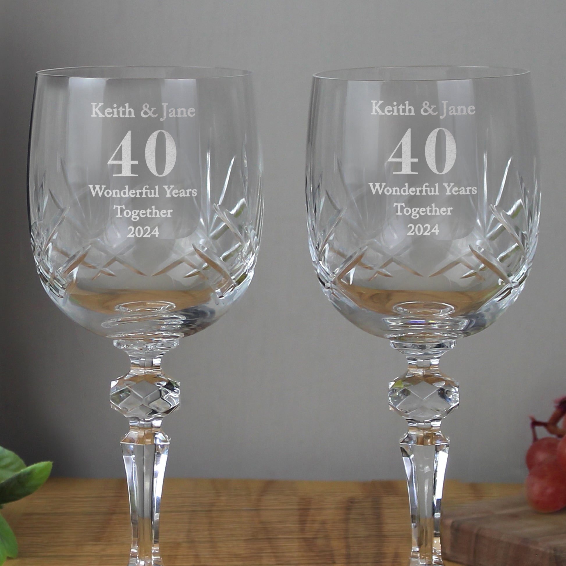 Personalised Anniversary Pair of Crystal Wine Glasses - Wine Glass - Inspired Creative Gifts