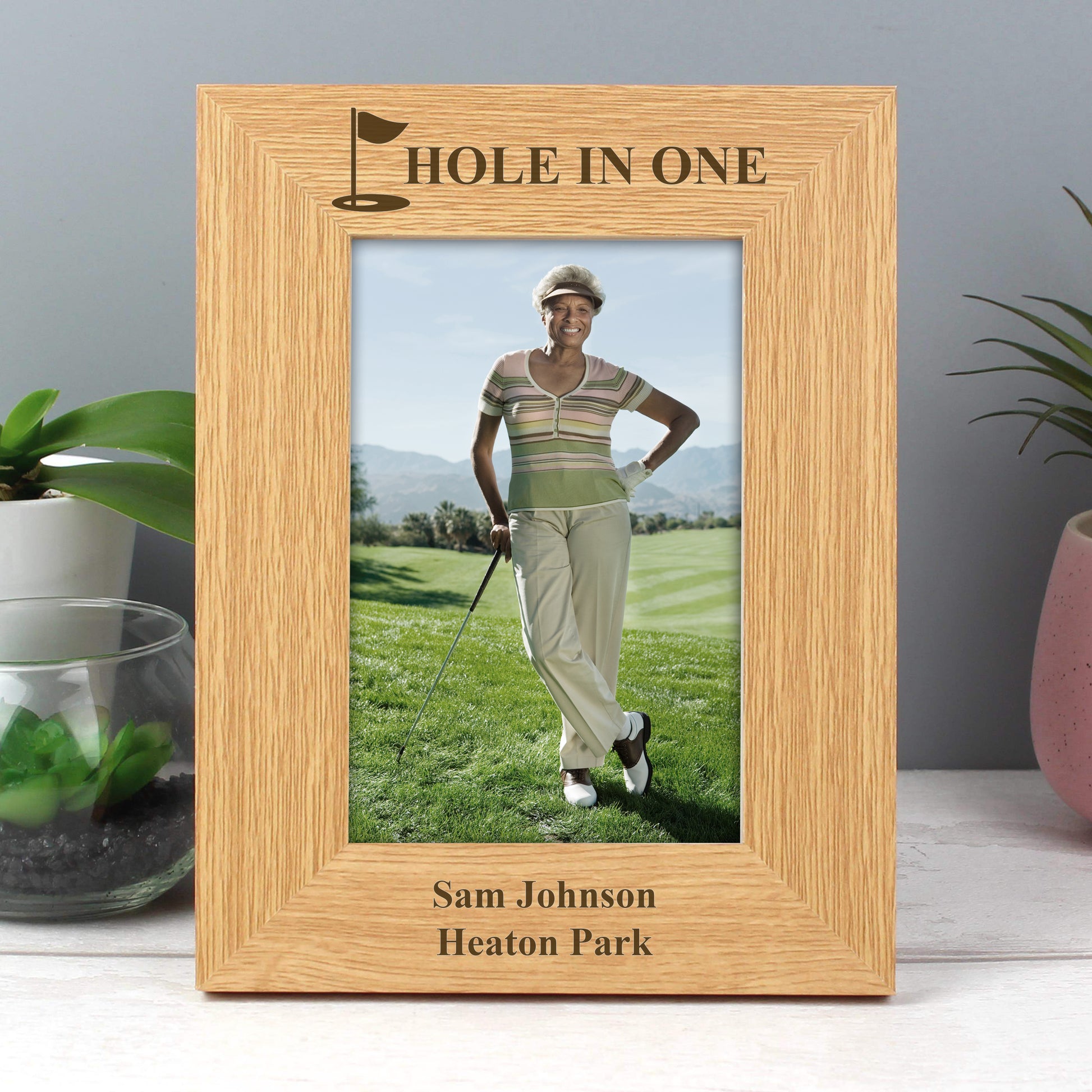 Personalised Oak Finish 6x4 Golf Photo Frame - Inspired Creative Gifts