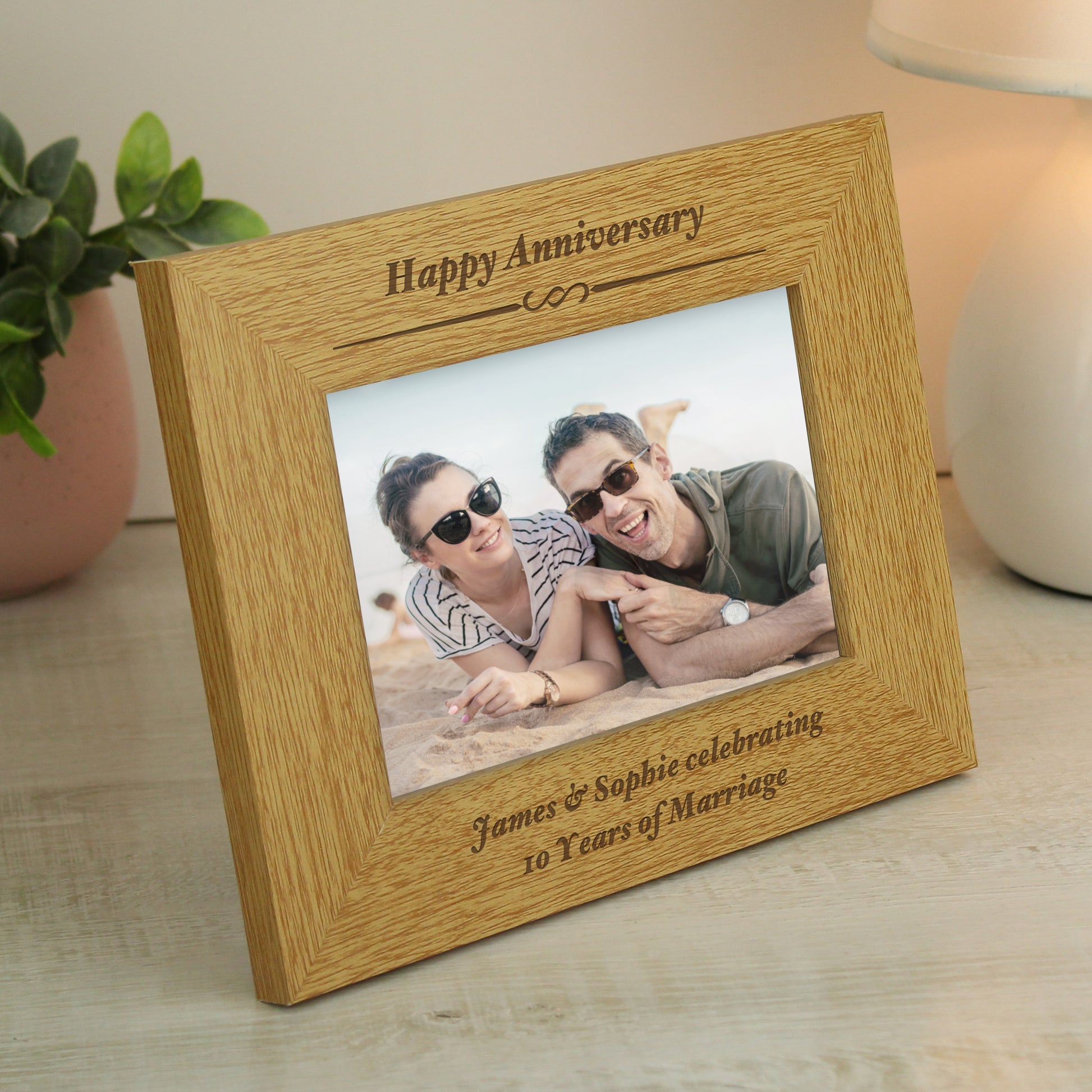 Personalised Formal 6x4 Landscape Oak Finish Photo Frame - Inspired Creative Gifts