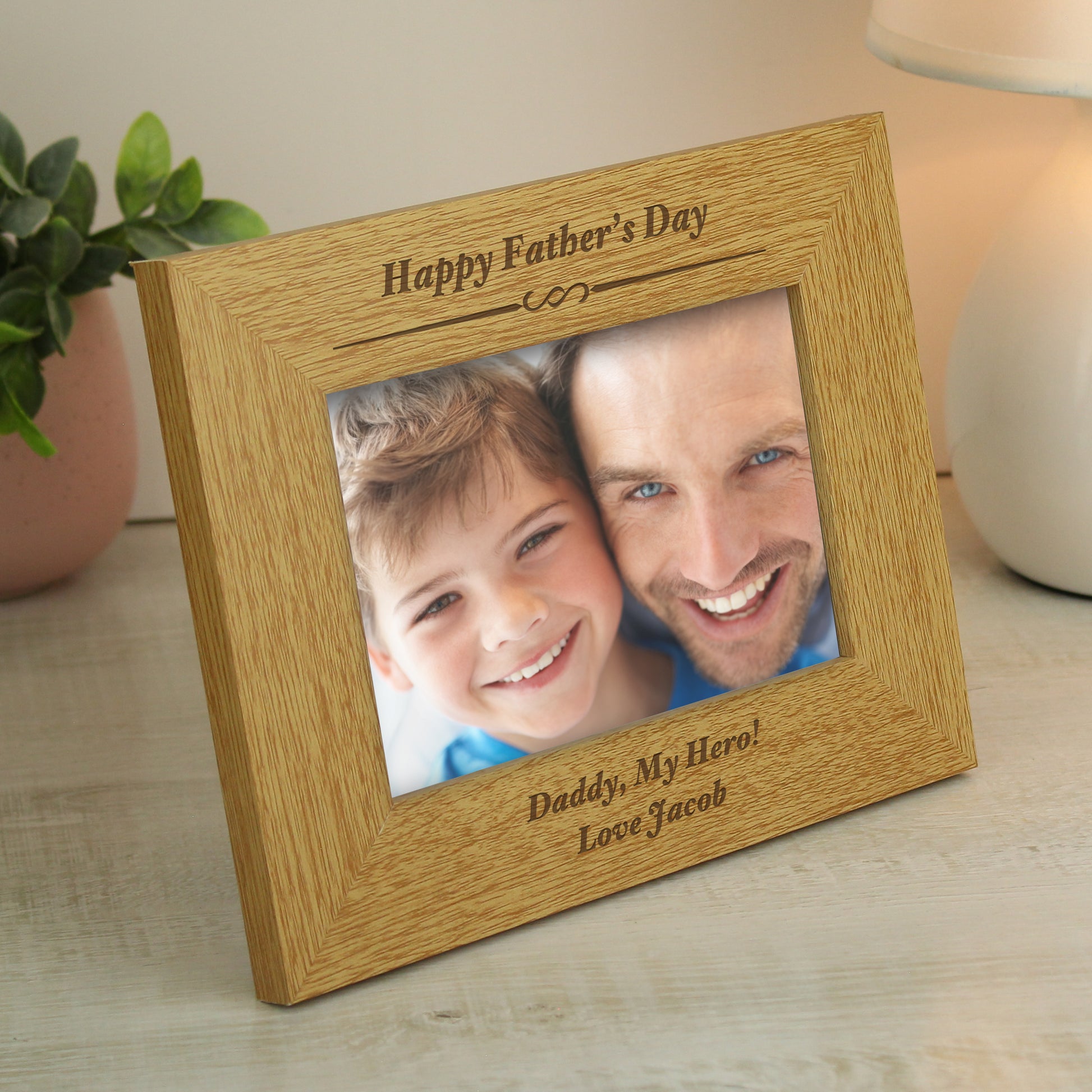 Personalised Formal 6x4 Landscape Oak Finish Photo Frame - Inspired Creative Gifts