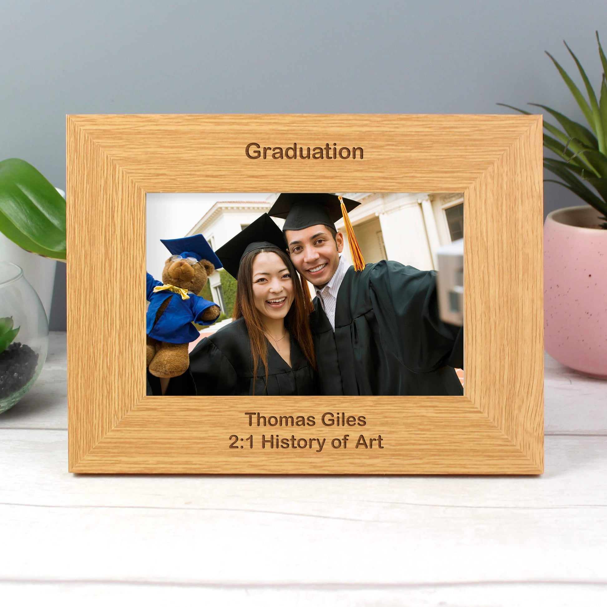 Personalised Short Message 6x4 Landscape Oak Finish Photo Frame - Inspired Creative Gifts