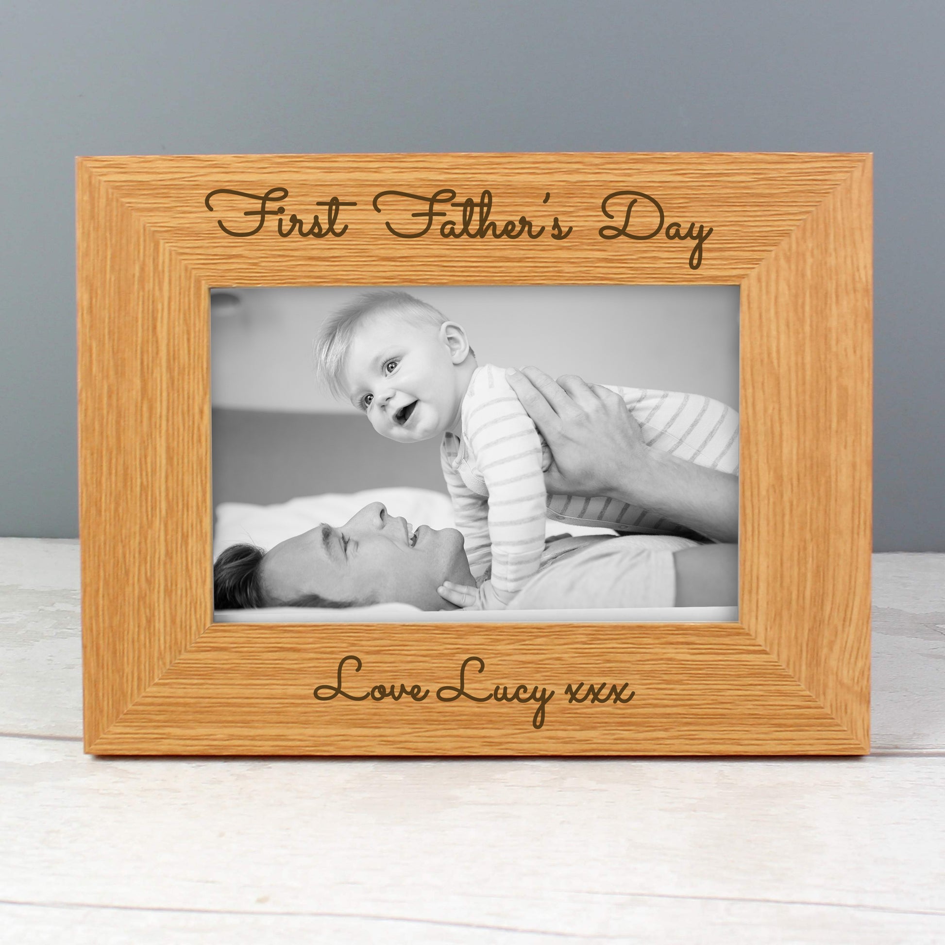 Personalised Free Text 6x4 Wooden Photo Frame - Inspired Creative Gifts