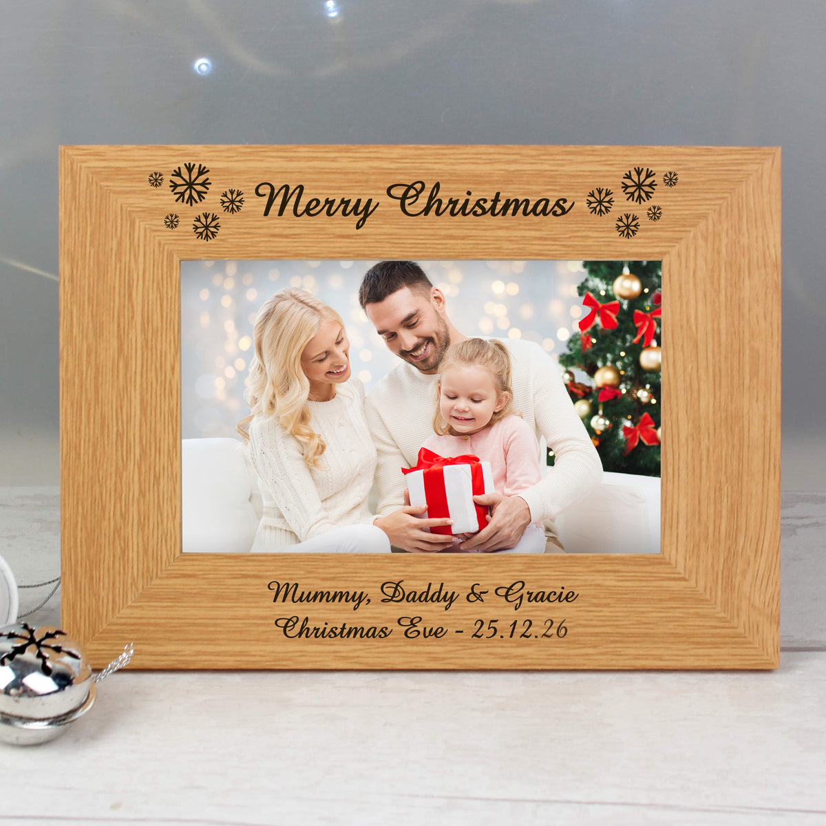 Personalised Oak Finish 6x4 Snowflake Photo Frame for Christmas