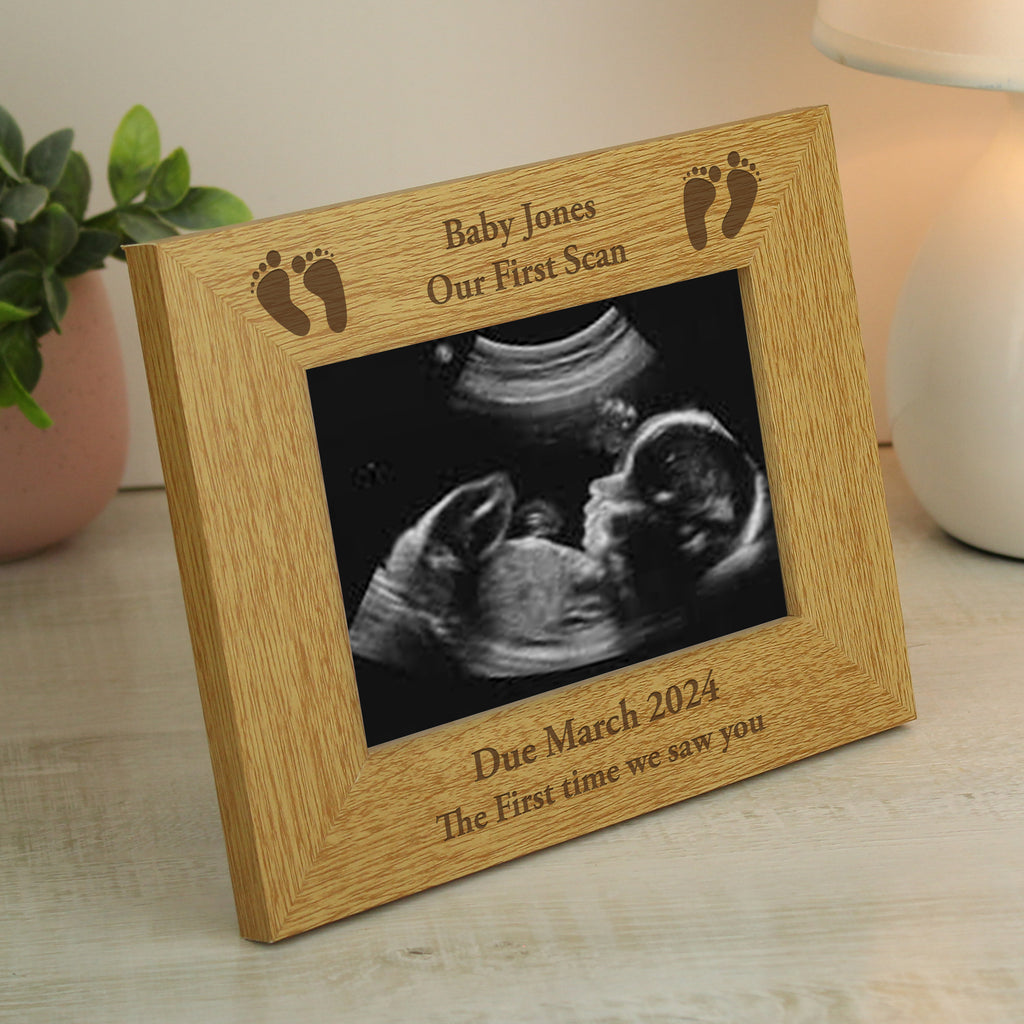Personalised Oak Finish 6x4 Landscape Baby Footprints Photo Frame | Photo Frames, Albums and Guestbooks
