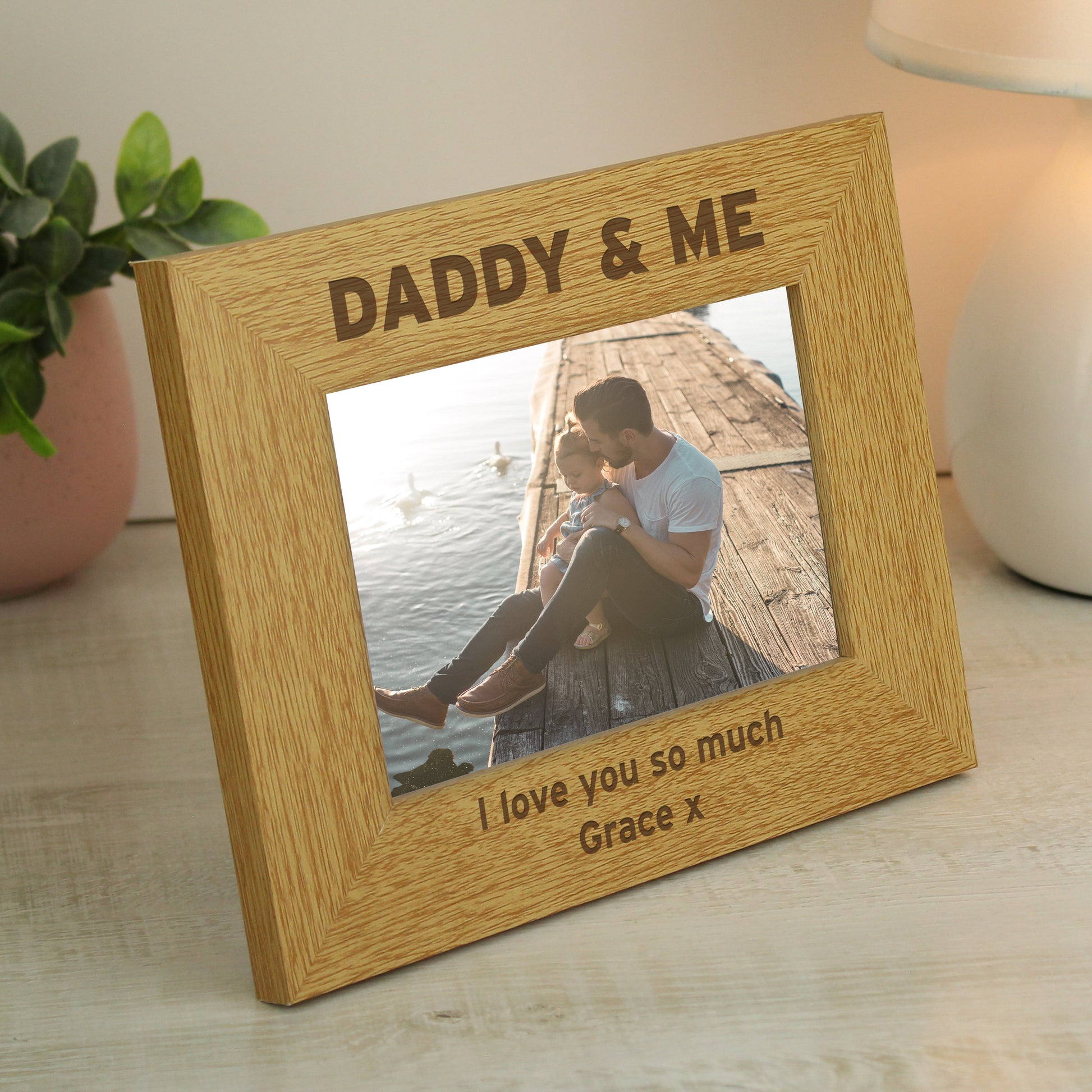 Personalised Oak Finish 6x4 Daddy & Me Photo Frame - Inspired Creative Gifts