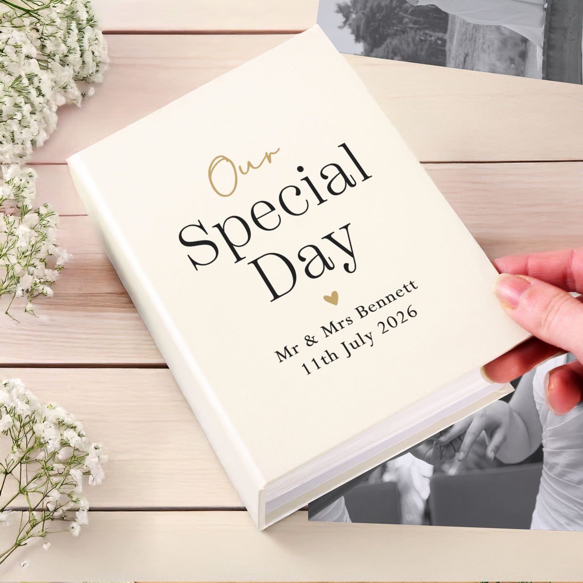 Personalised Black & Gold Free Text 6x4 Album | Photo Frames, Albums and Guestbooks