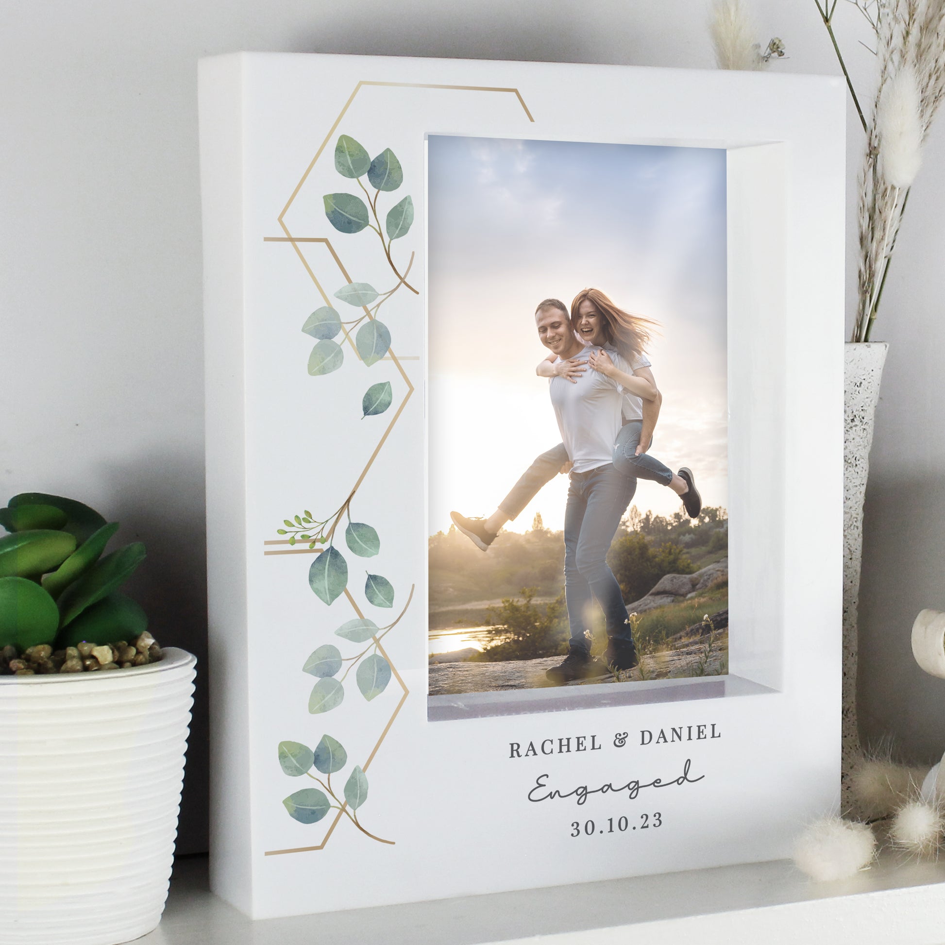 Personalised Botanical 6x4 Box Photo Frame - Inspired Creative Gifts