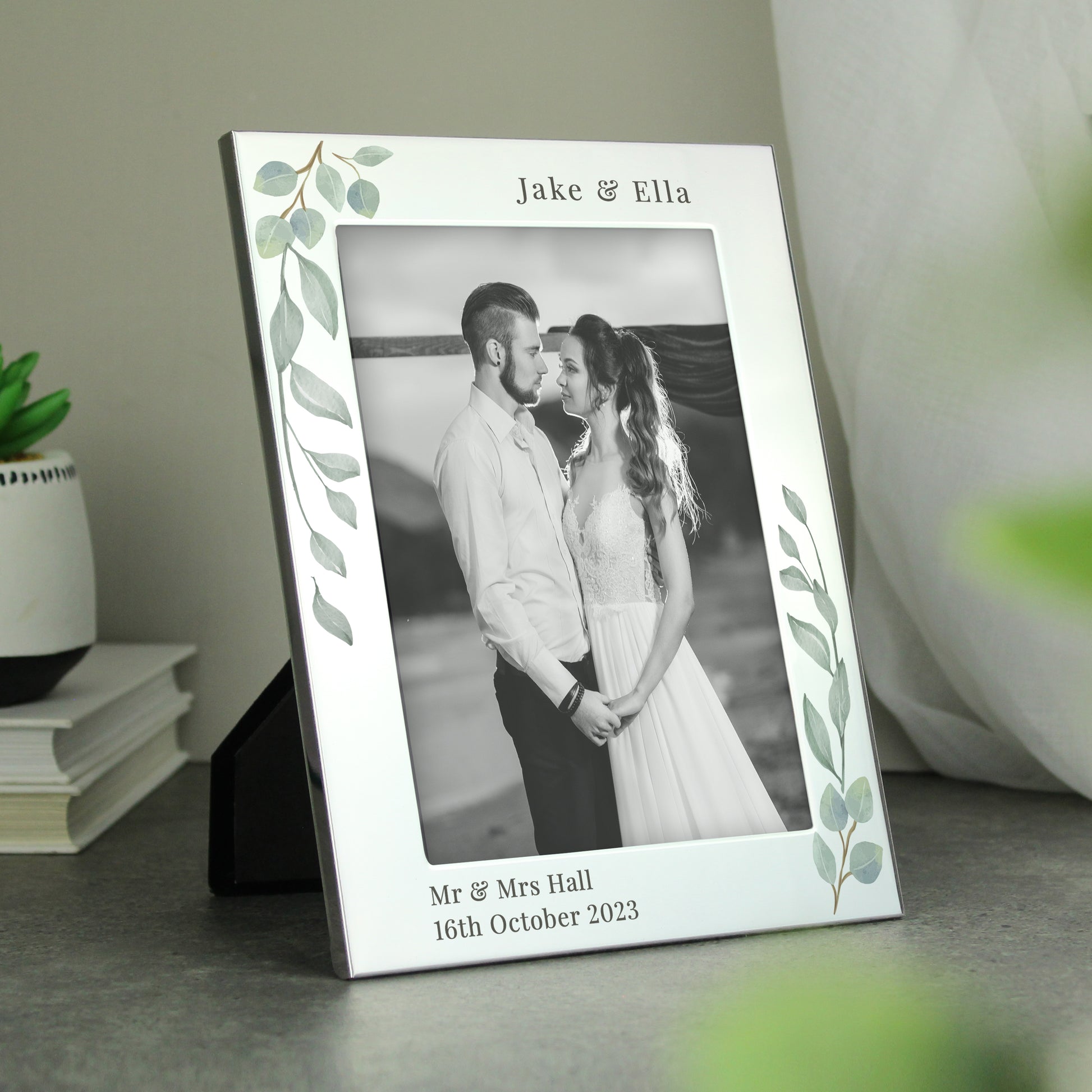 Personalised Botanical 6x4 Silver Photo Frame - Inspired Creative Gifts