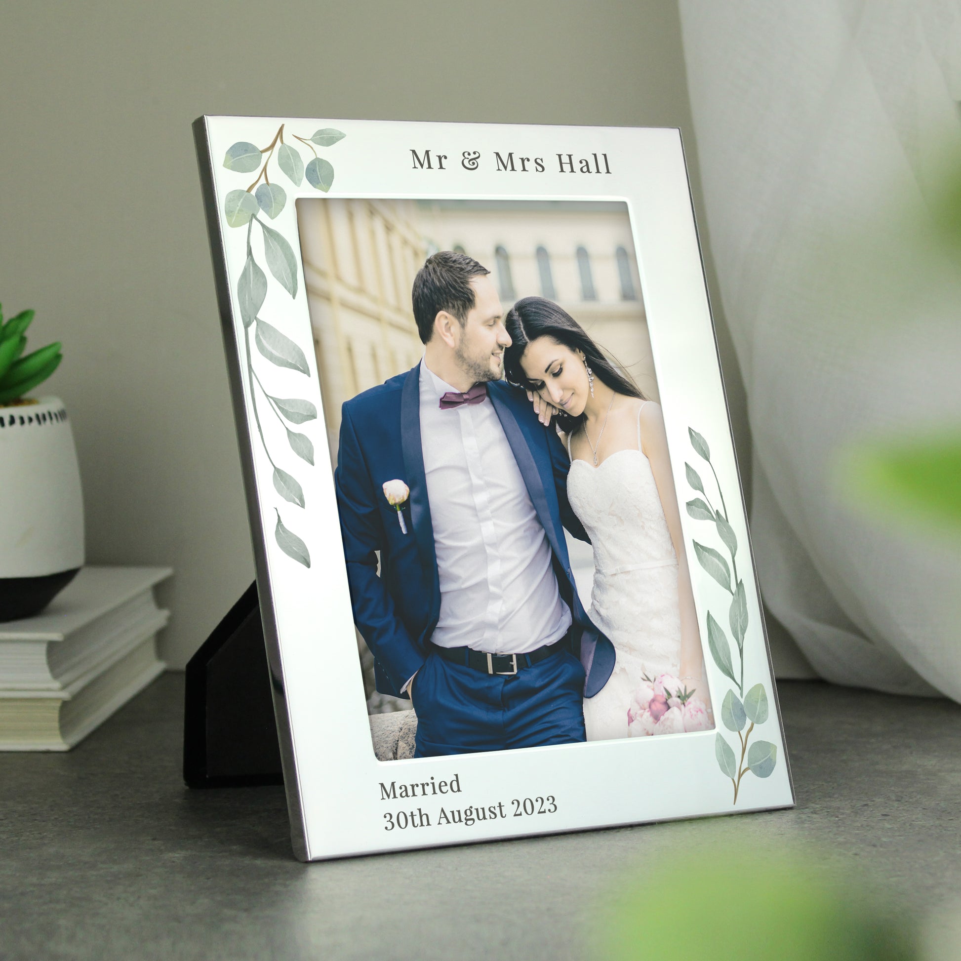 Personalised Botanical 6x4 Silver Photo Frame - Inspired Creative Gifts