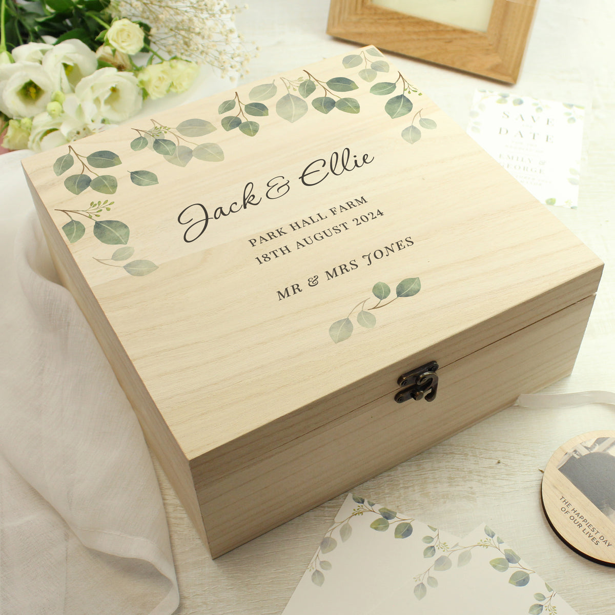 Personalised Botanical Wooden Keepsake box | Trinket, Jewellery & Keepsake Boxes