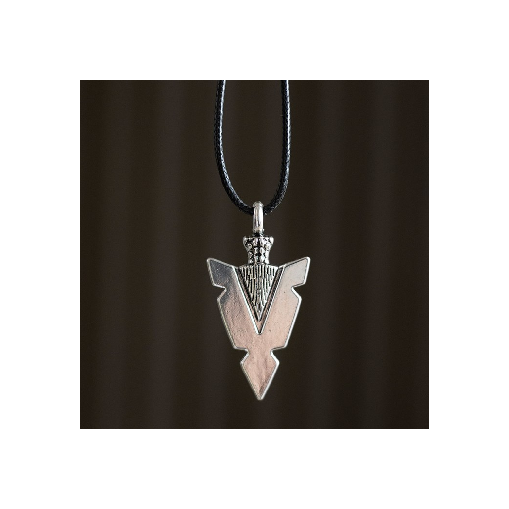 Arrowhead of Strength Viking Cord Necklace | Woman's Necklace