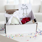 Small Best Dog Mum Gift Hamper Heart Earrings Chocolates & Candle