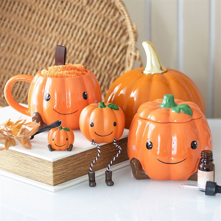 Cute Smiling Pumpkin Mug and Socks Set | Inspired Creative Gifts | UK Supplier