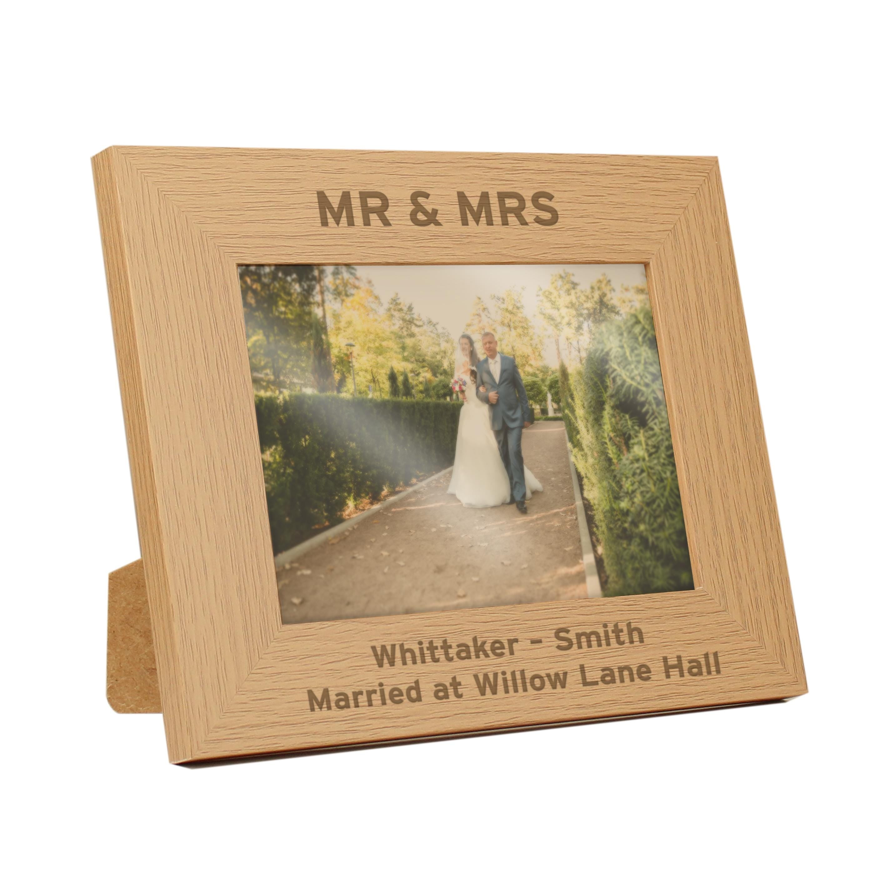 Personalised Bold Text 5x7 Landscape Oak Finish Photo Frame | Big Birthday - 16th, 18th, 21st, 30th, 40th, 50th, 60th, 70th