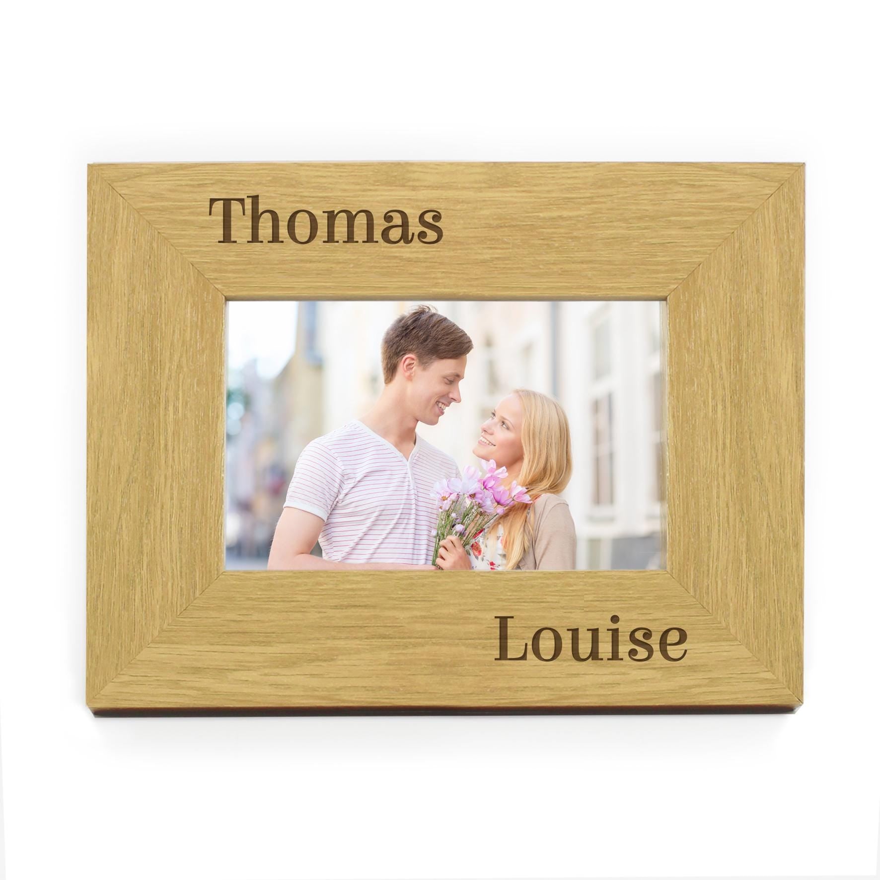 Personalised Couples 6x4 Oak Finish Photo Frame | Bespoke Picture Frame | Great for Valentines Day, Birthday or Weddings