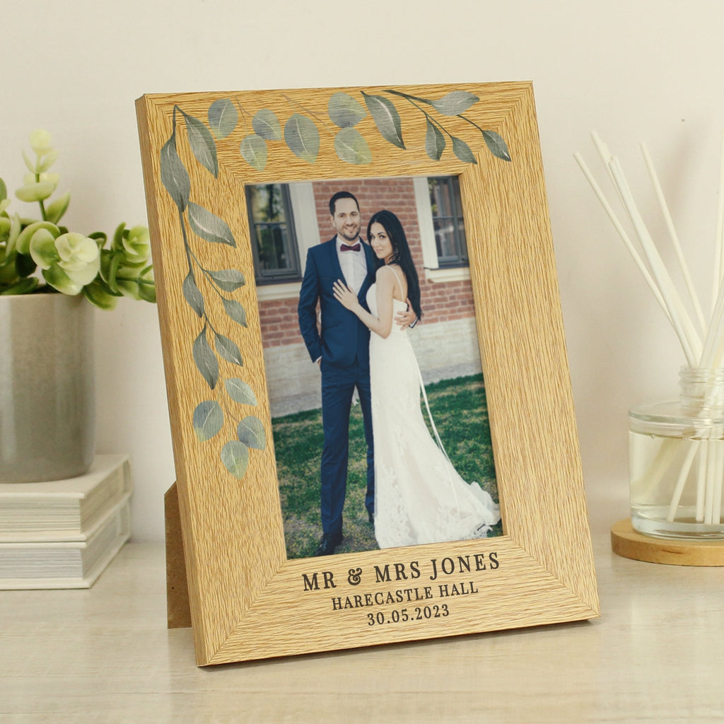 Personalised Botanical 6x4 Oak Finish Photo Frame | Inspired Creative Gifts | UK Supplier