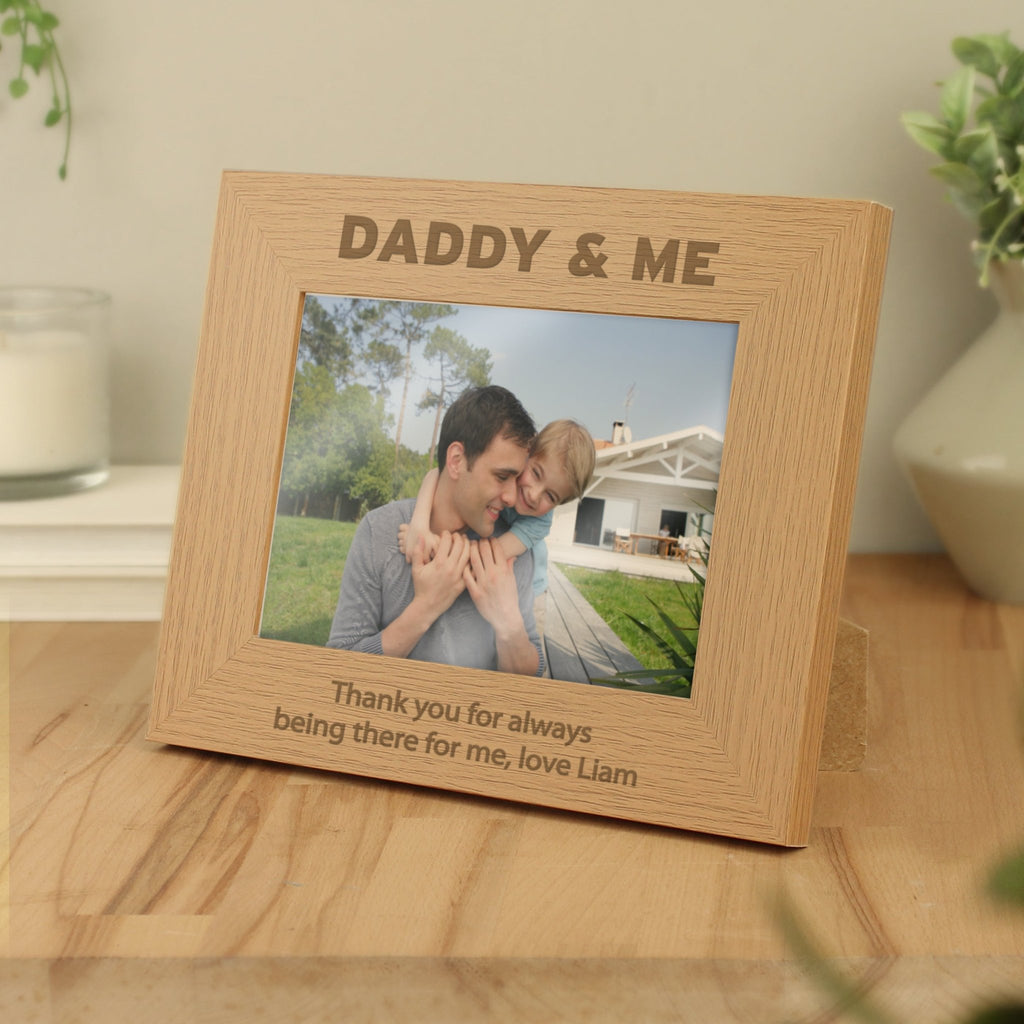 Personalised Daddy & Me 5x7 Landscape Oak Finish Photo Frame | Inspired Creative Gifts | UK Supplier