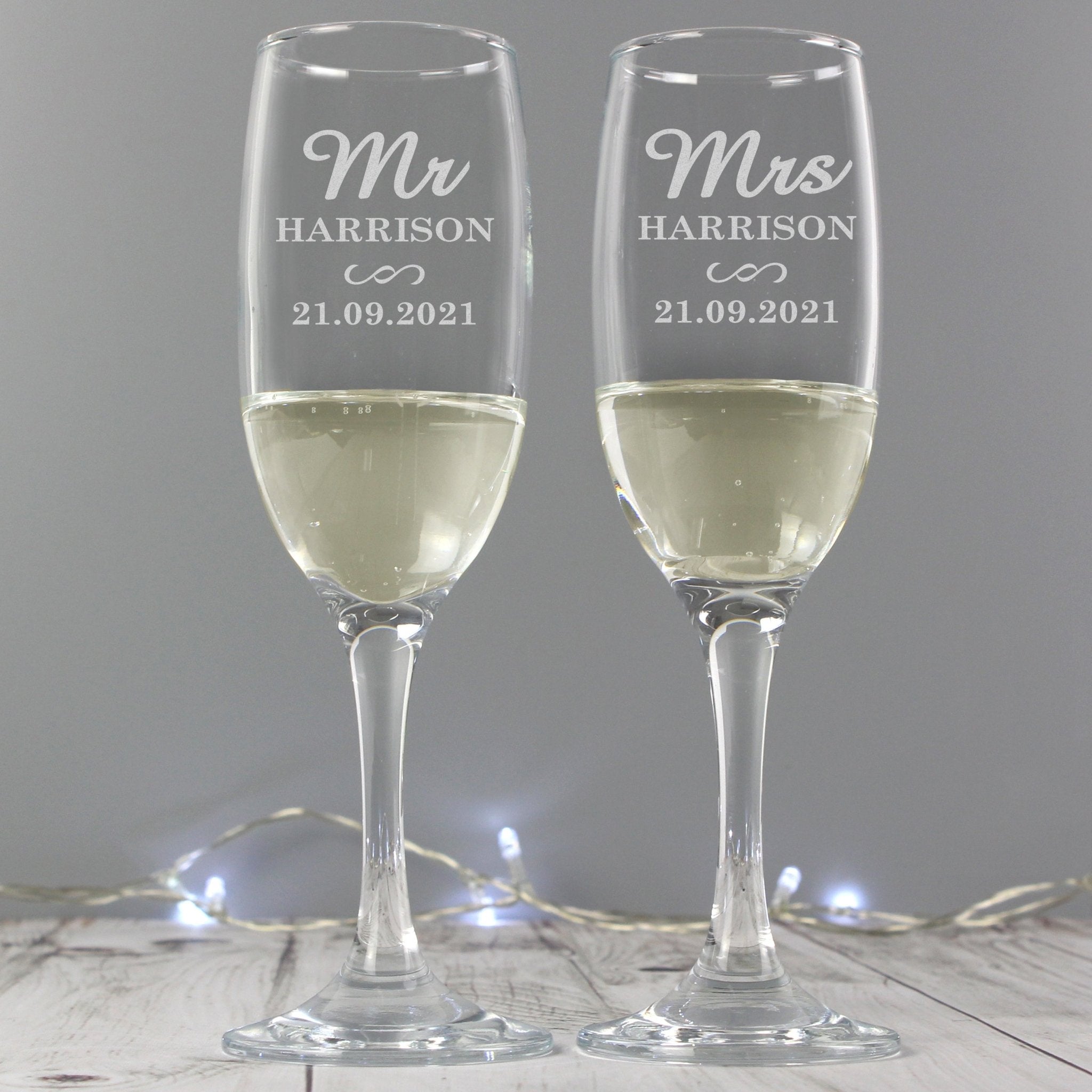 Personalised Mr & Mrs Pair of Flutes | Inspired Creative Gifts | UK Supplier