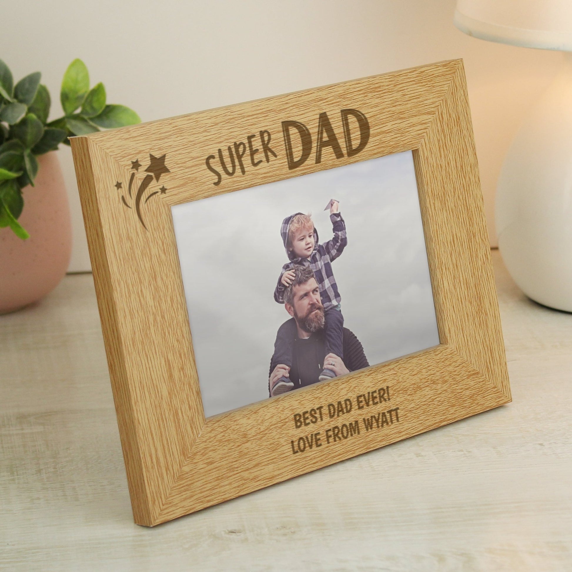 Personalised Super Dad 6x4 Landscape Wooden Photo Frame | Inspired Creative Gifts | UK Supplier
