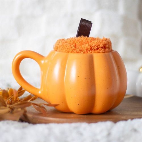 Pumpkin Shaped Mug and Socks Set - Mugs - Inspired Creative Gifts